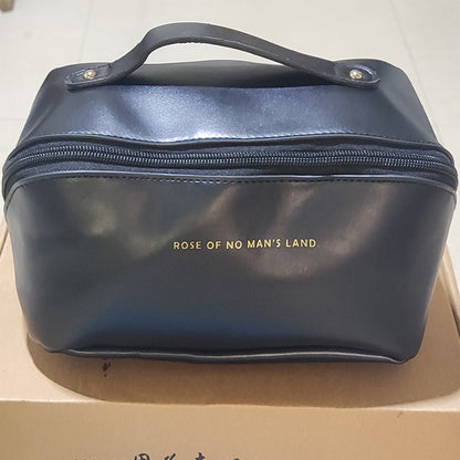 Reise Travel Cosmetic Bag