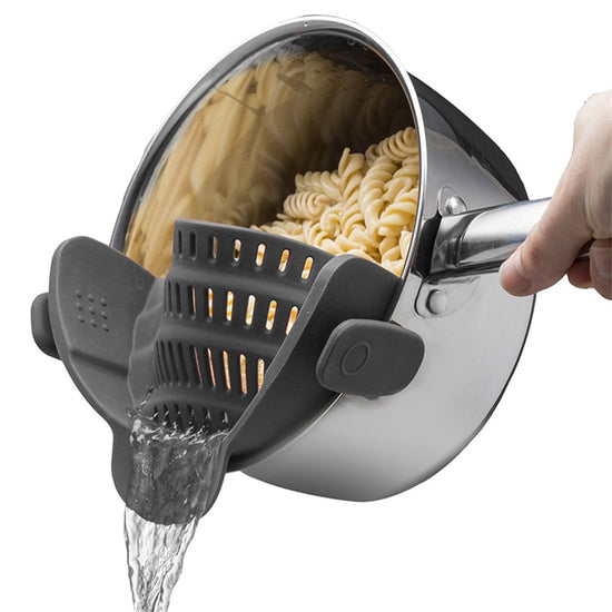 Streamline Your Cooking with the Silicone Clip-On Pot Pan Strainer